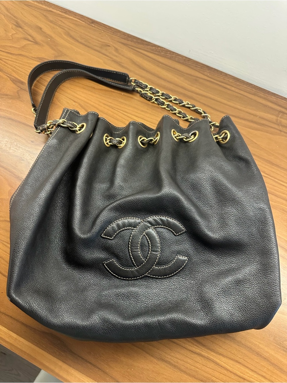Vintage Chanel Drawstring Lambskin Shoulder Bag with Gold Chain